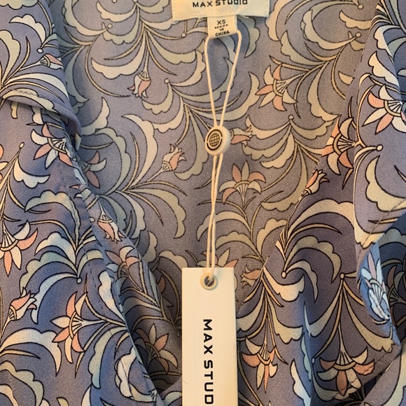 Max Studio Wrap Ruffle Top - Picture 4 of 8